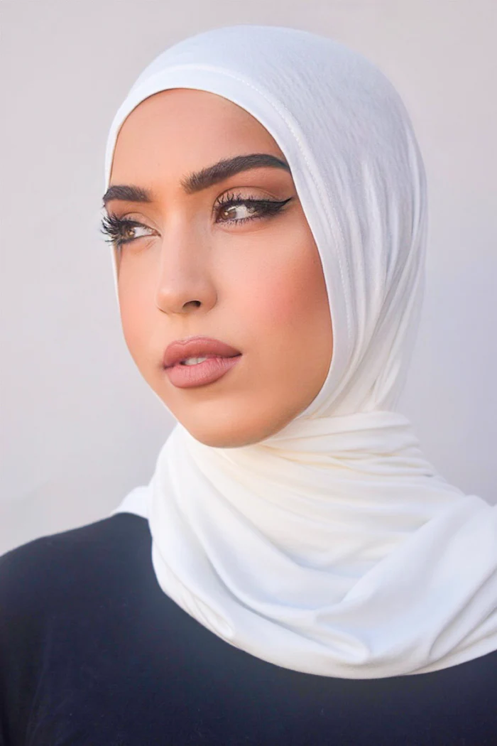 Jersey Hijab - 2 Off White - Image 2