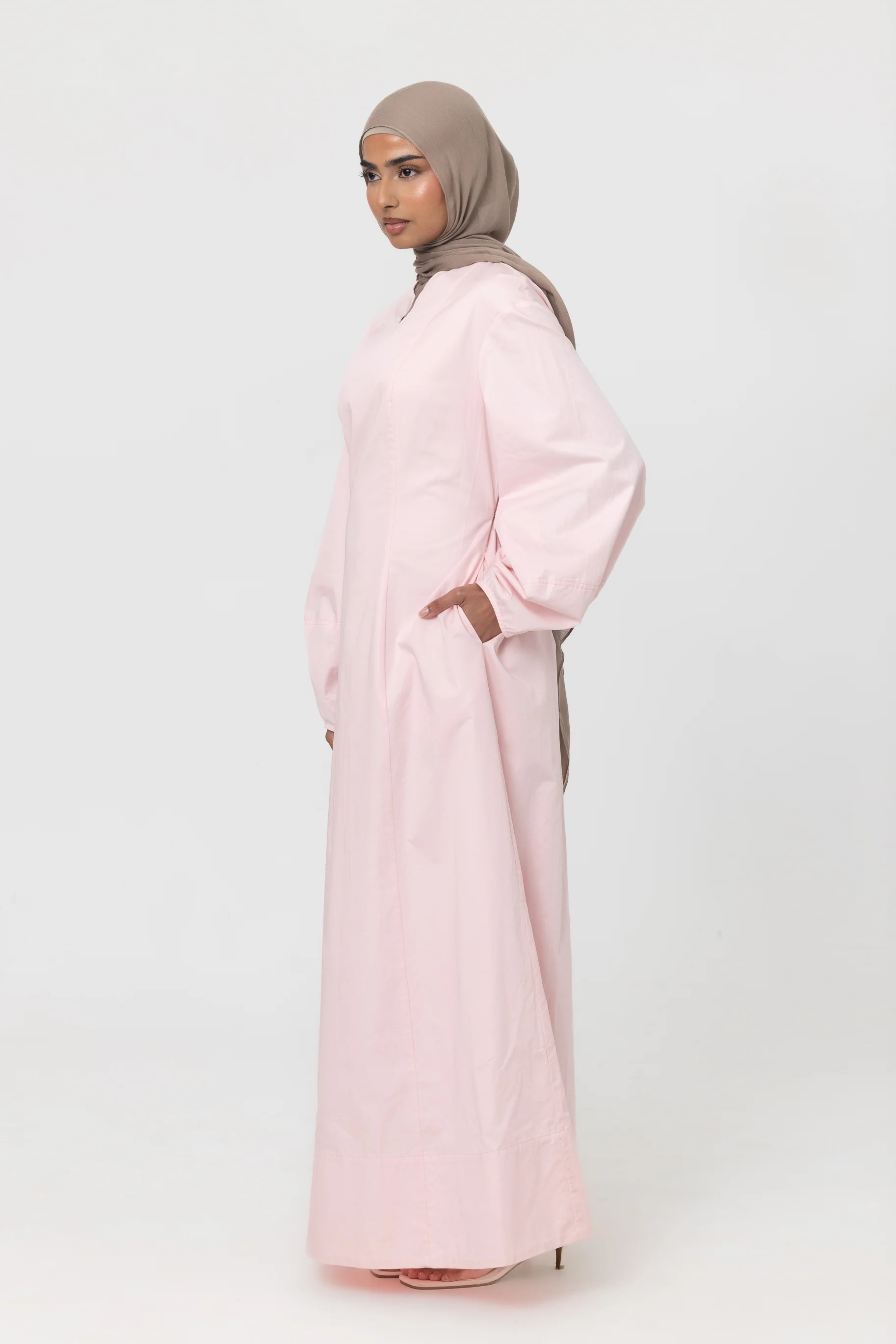 Cocoon Sleeve Abaya - Pearl Pink - Image 3