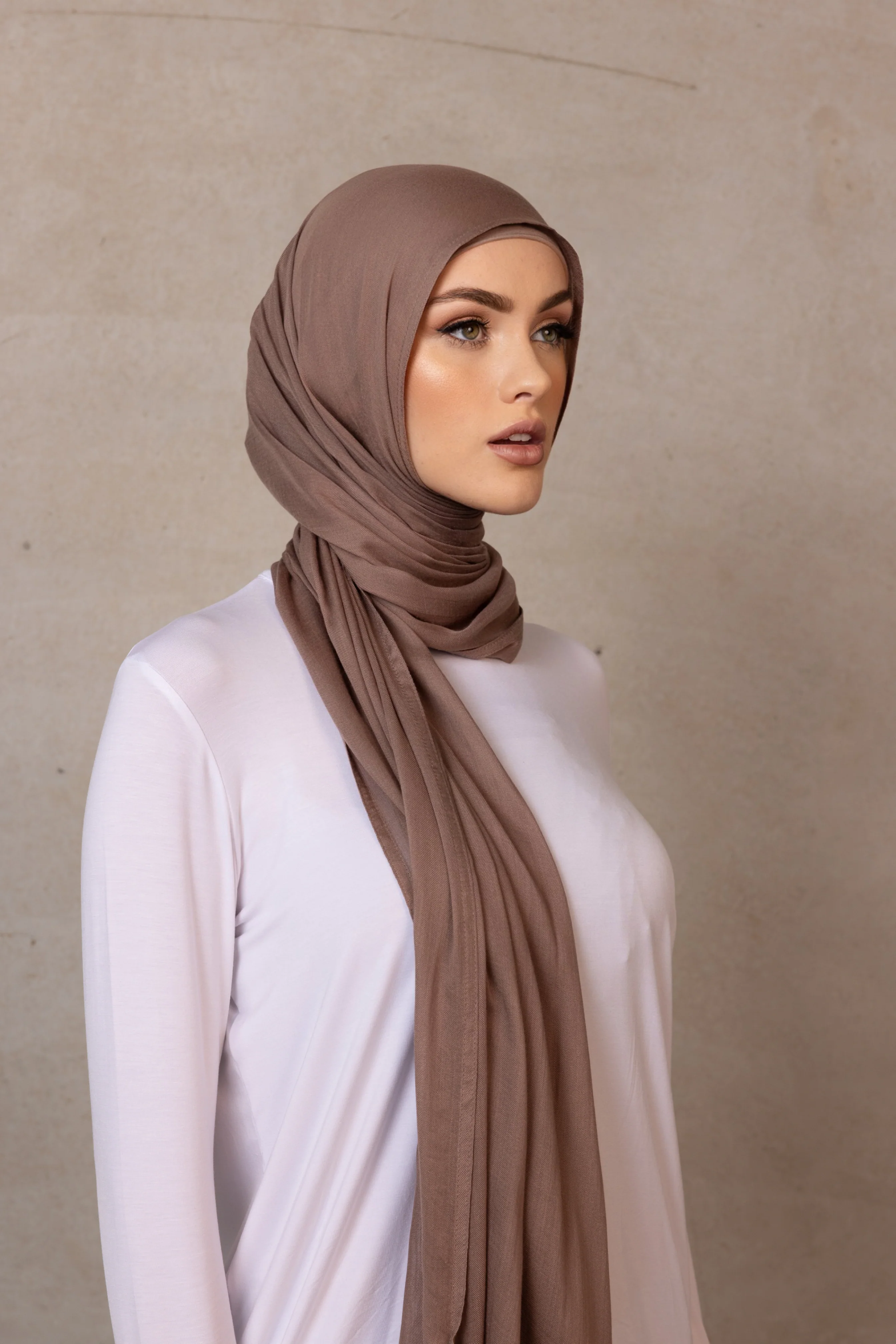 Double Stitched Modal Hijab - 14 Roasted Beans - Image 3