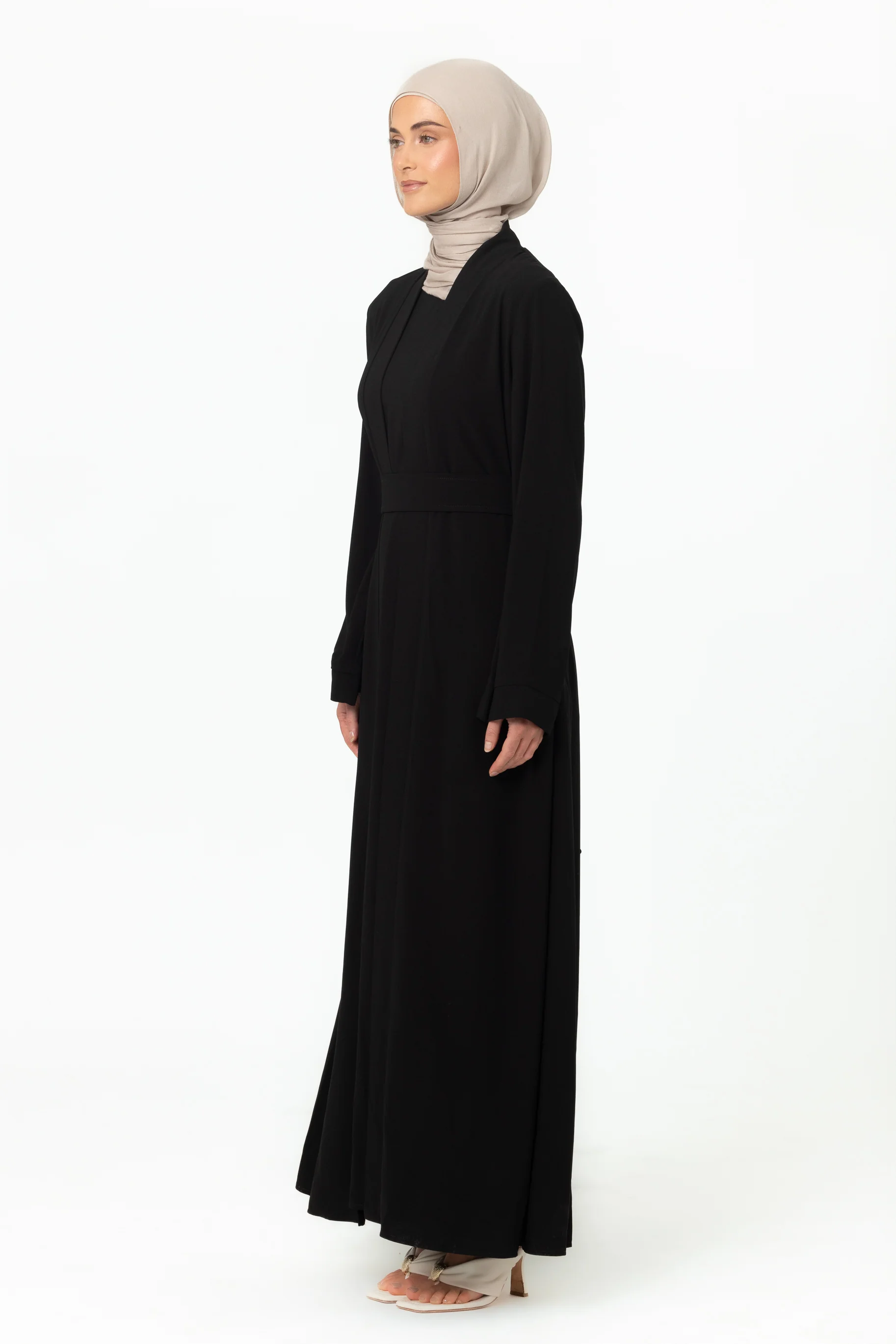Dusk Abaya Set - Black - Image 3