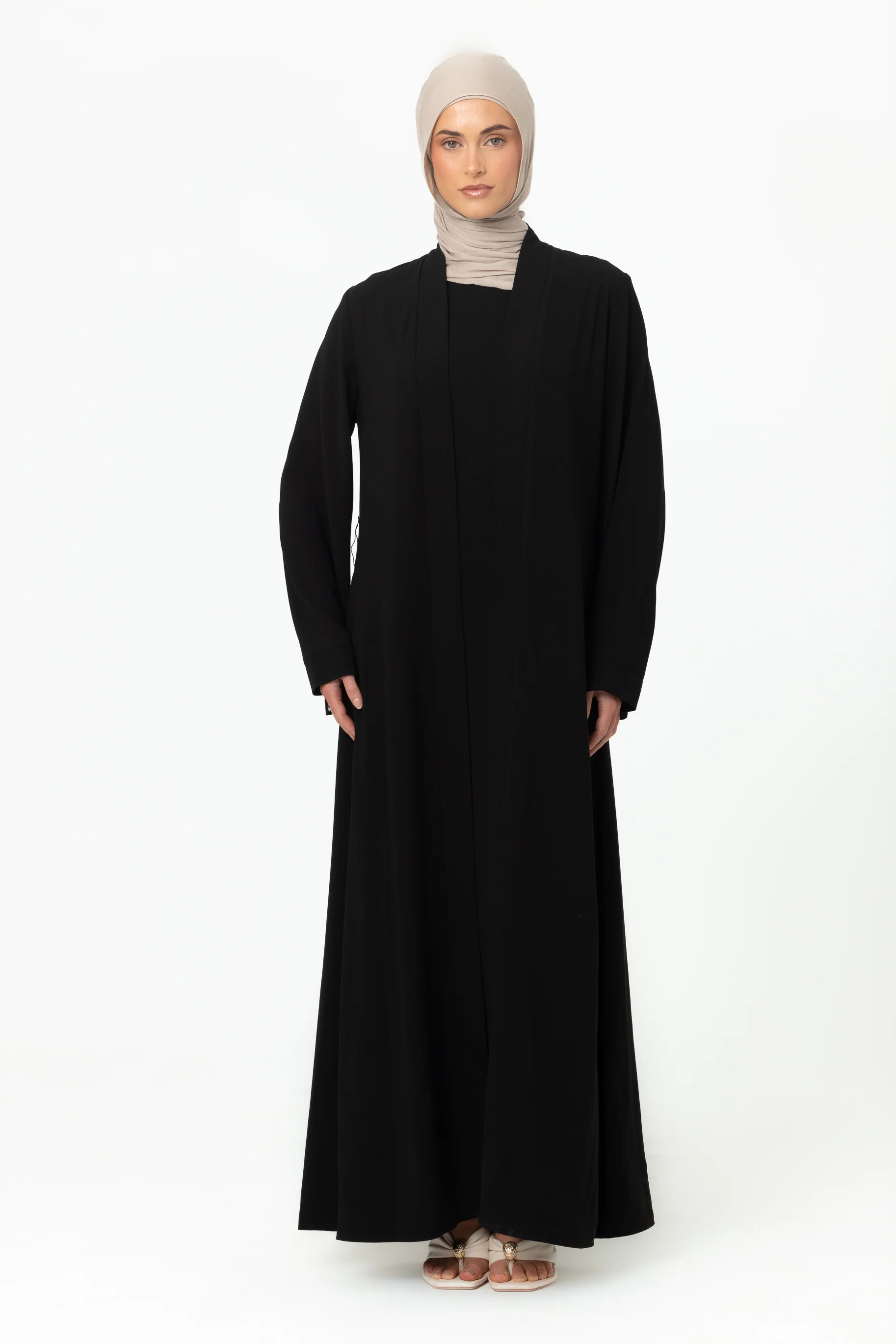 Dusk Abaya Set - Black - Image 4