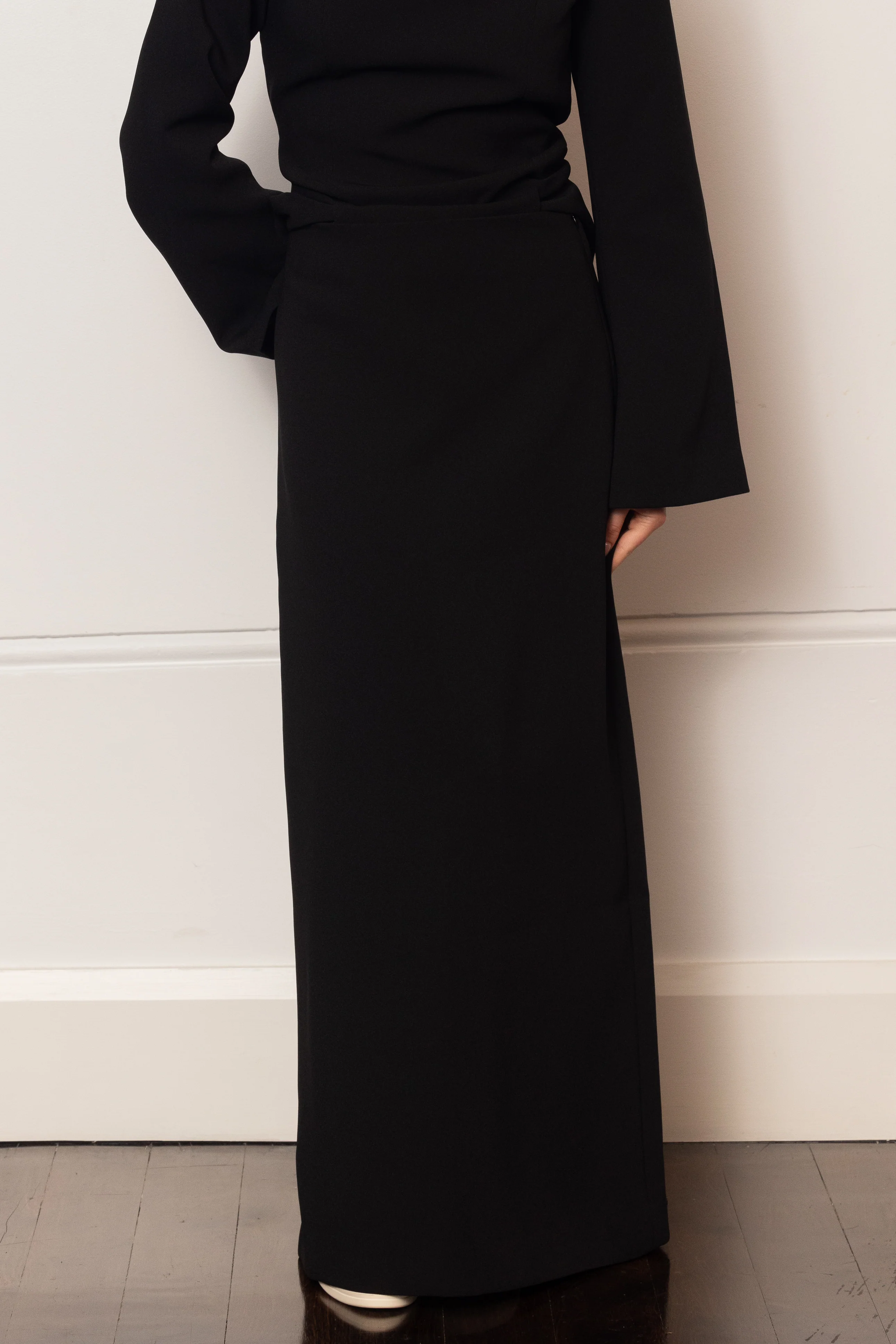 Everlyn Skirt - Black - Image 4