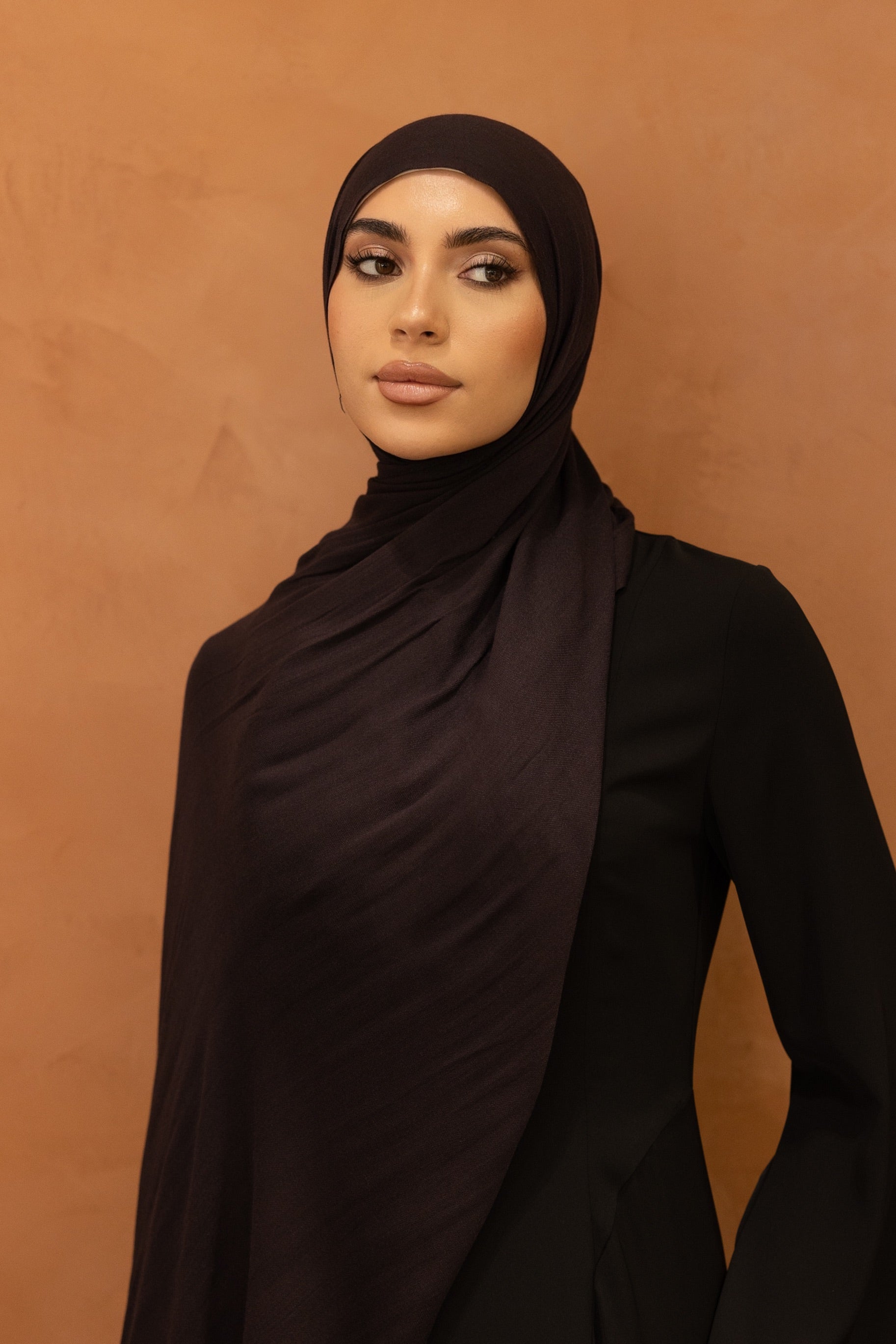 Premium Viscose Hijab - Moondrop Grapes - Image 2