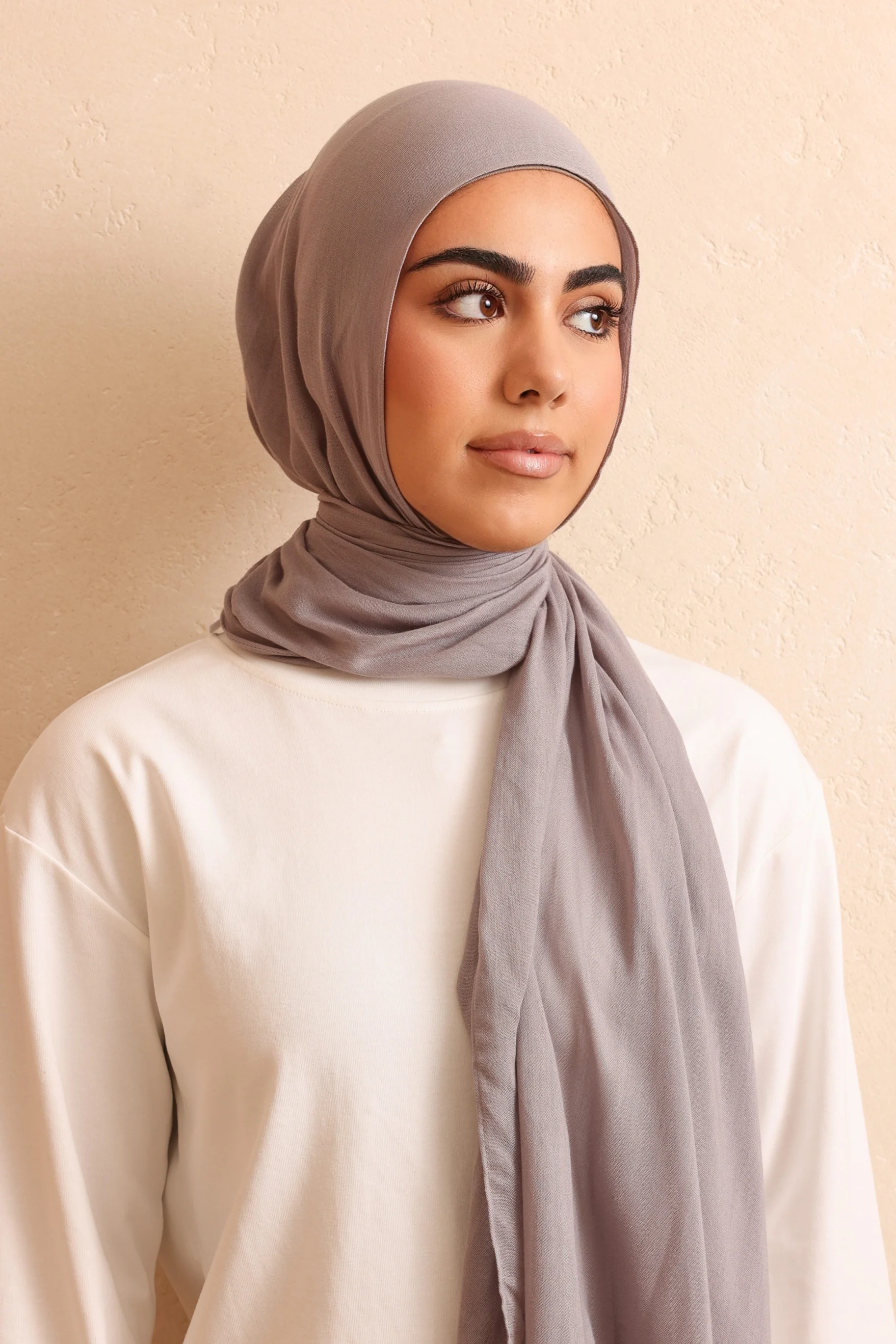 Single Stitched Modal Hijab - Light Grey - Image 2