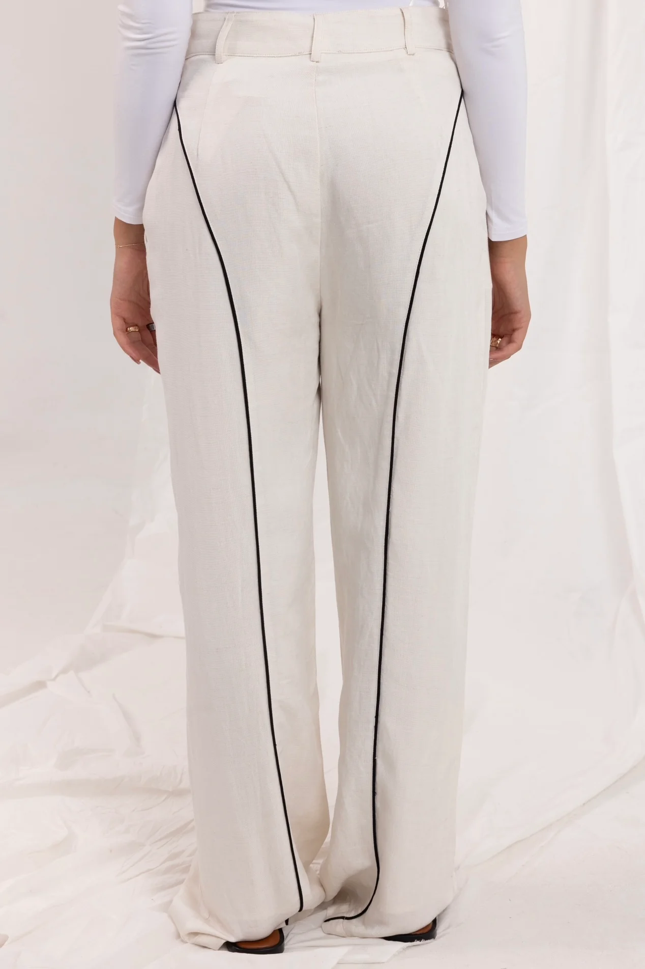 Taliyah Contrast Linen Pants - Natural - Image 3